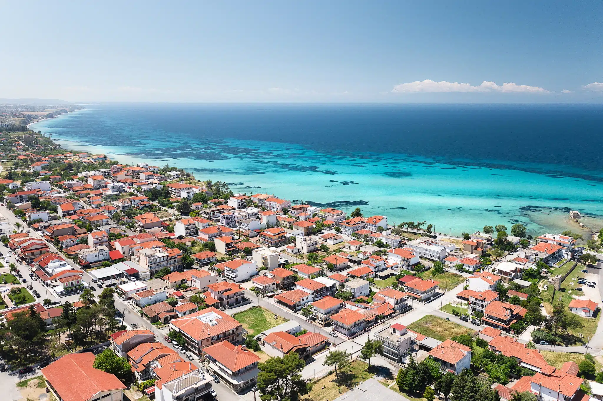 Chalcidique, halkidiki : ville de Nea Poteidaia, péninsule de Kassandra
