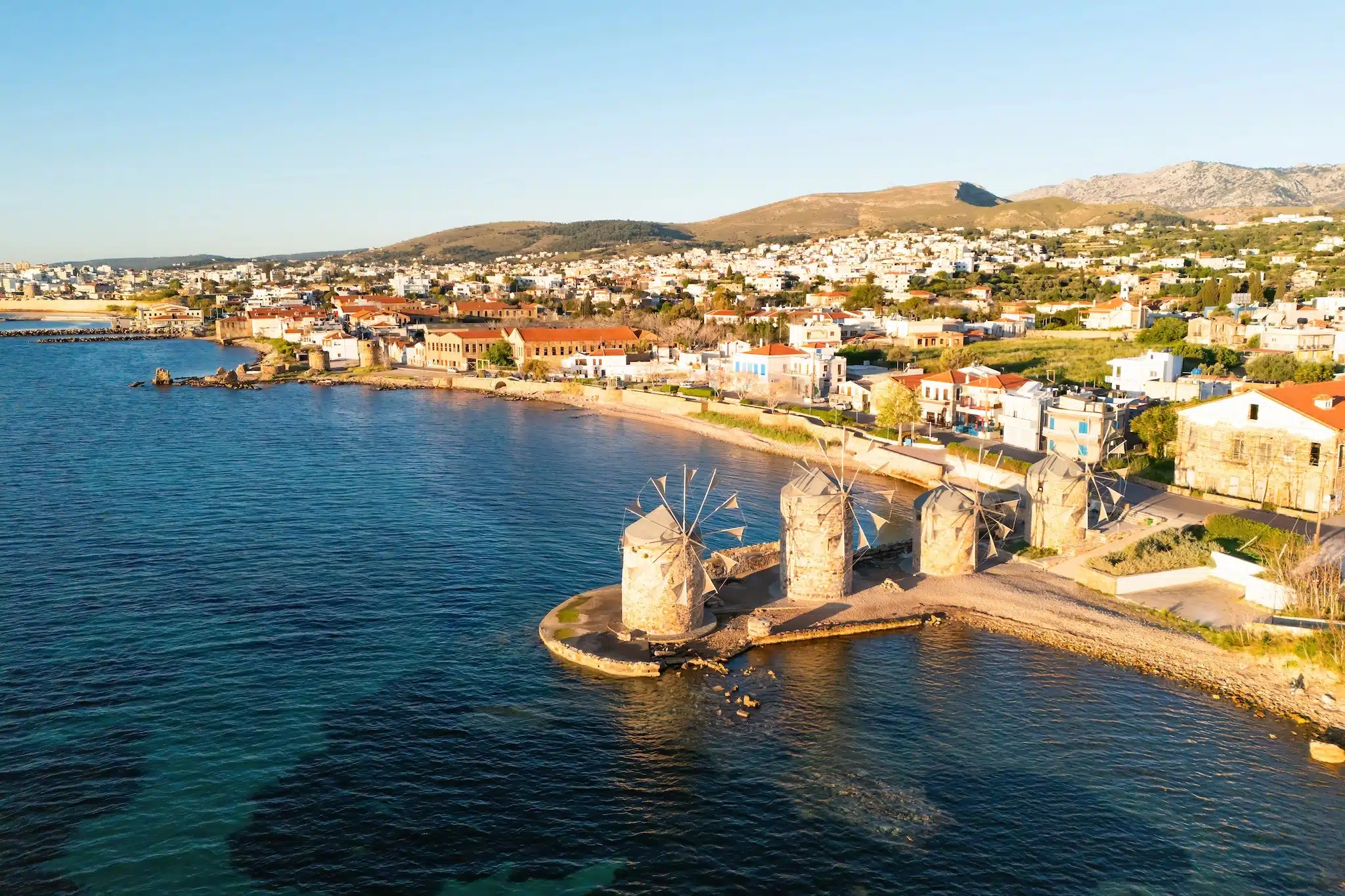 Chios - vue aérienne sur les moulins à vent
