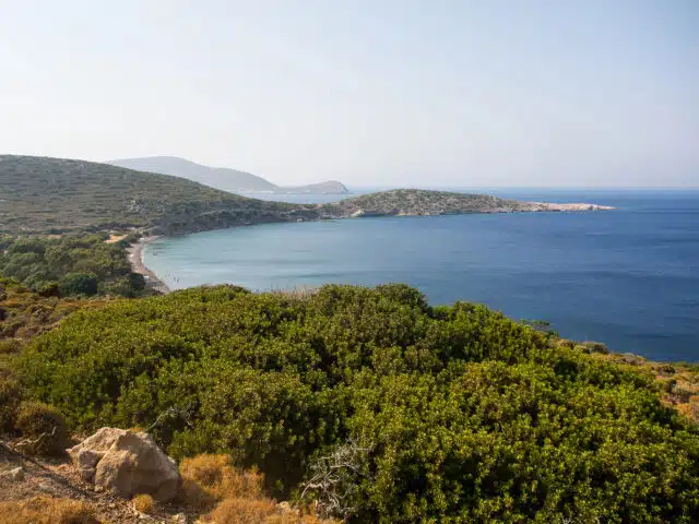 Ile de Tilos - vue aérienne de la plage de Plaka